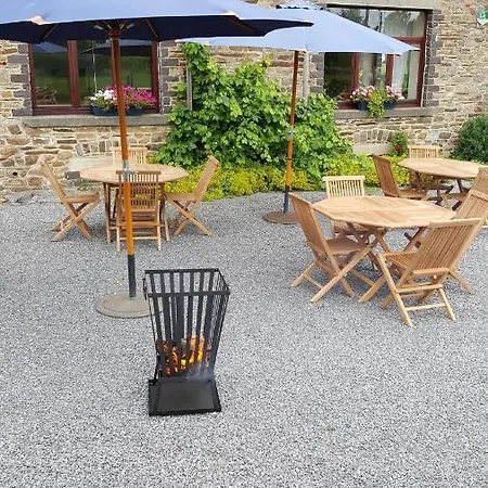 La Cour De Grandmenil Bed & Breakfast Manhay