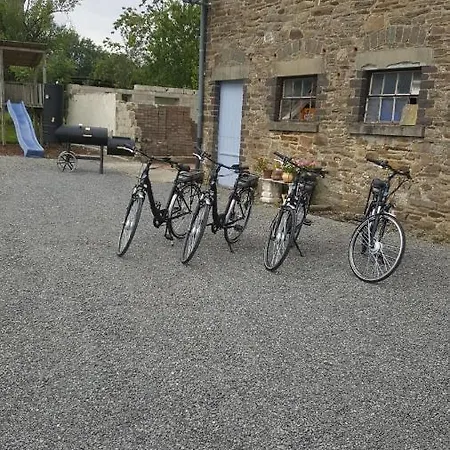 La Cour De Grandmenil Bed & Breakfast *