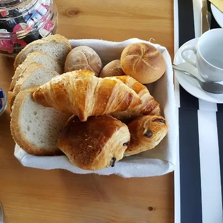 La Cour De Grandmenil Bed & Breakfast